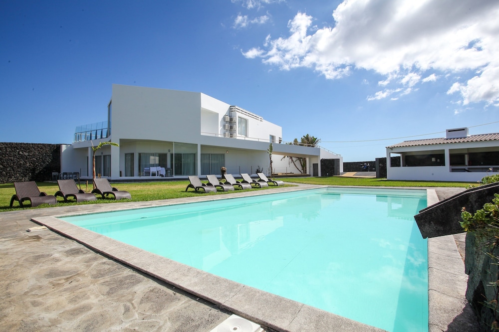 Sao Vicente Lodge 39/43