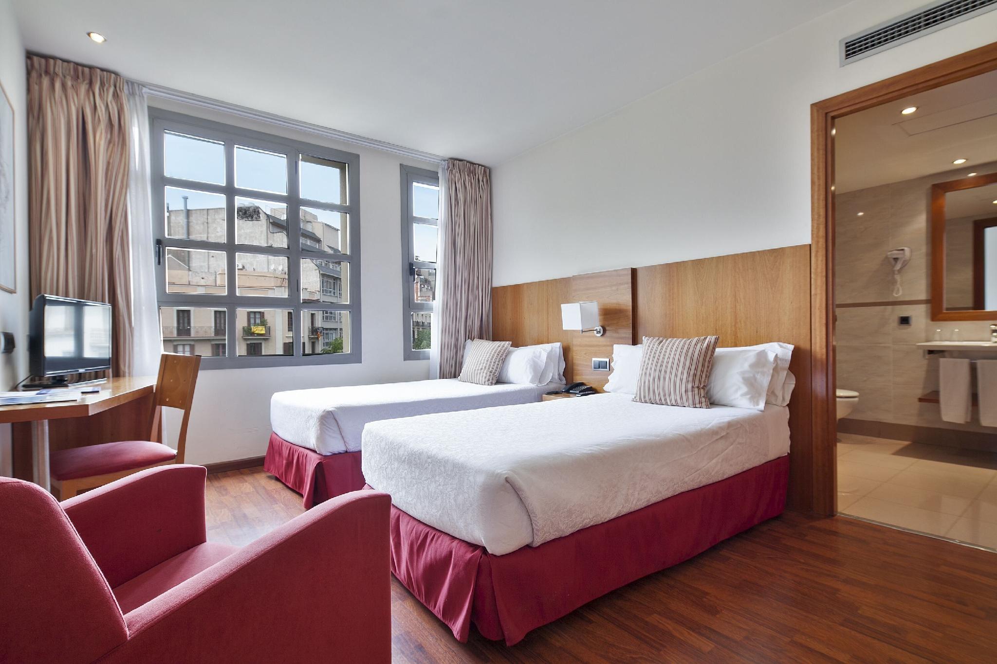ROOM, DOUBLE BED