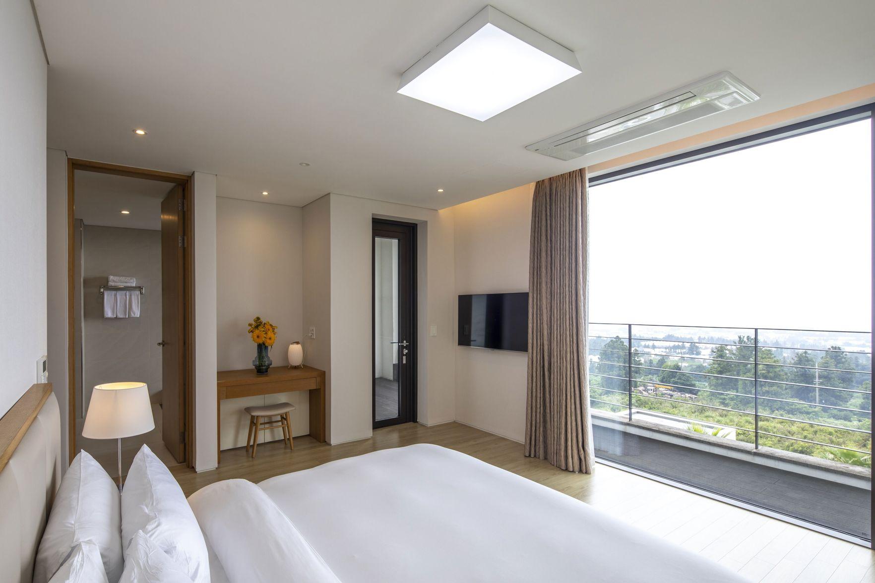 Duplex, Ocean, Villa, No Elevator, Terrace