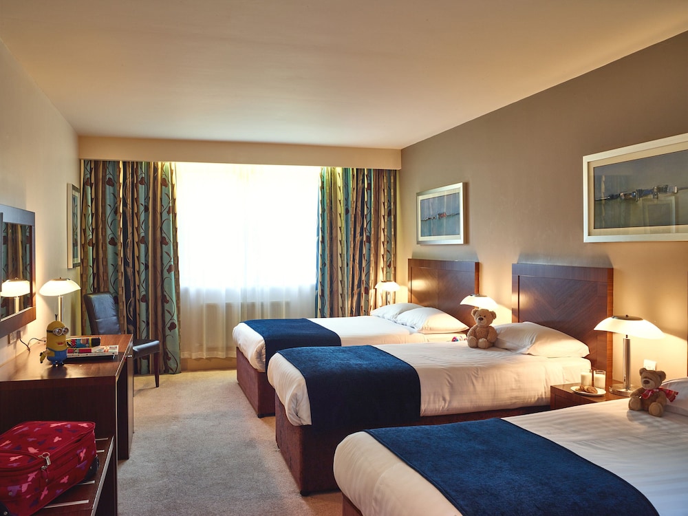 Ballyroe Heights Hotel 18/61