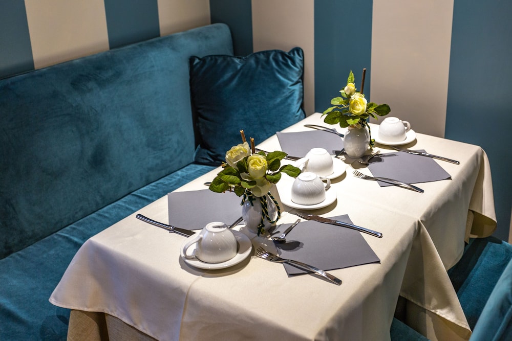 Hotel Tiziano 54/72