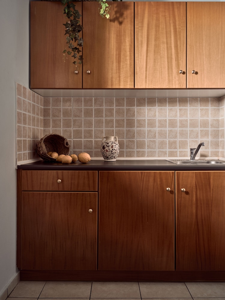 Razis Apartments 6/50