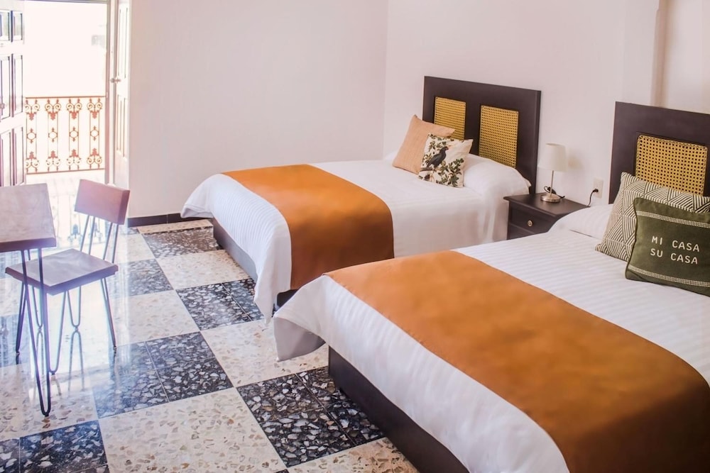 Hotel Mucara 9/34