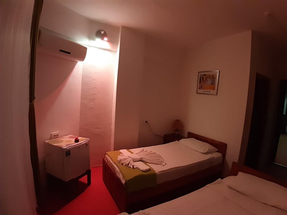 Caretta Caretta Hotel 20/41