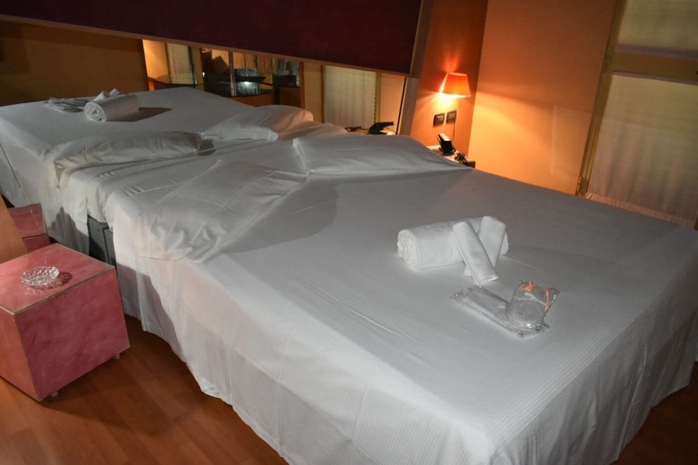 Albergo Orzihotel 8/30
