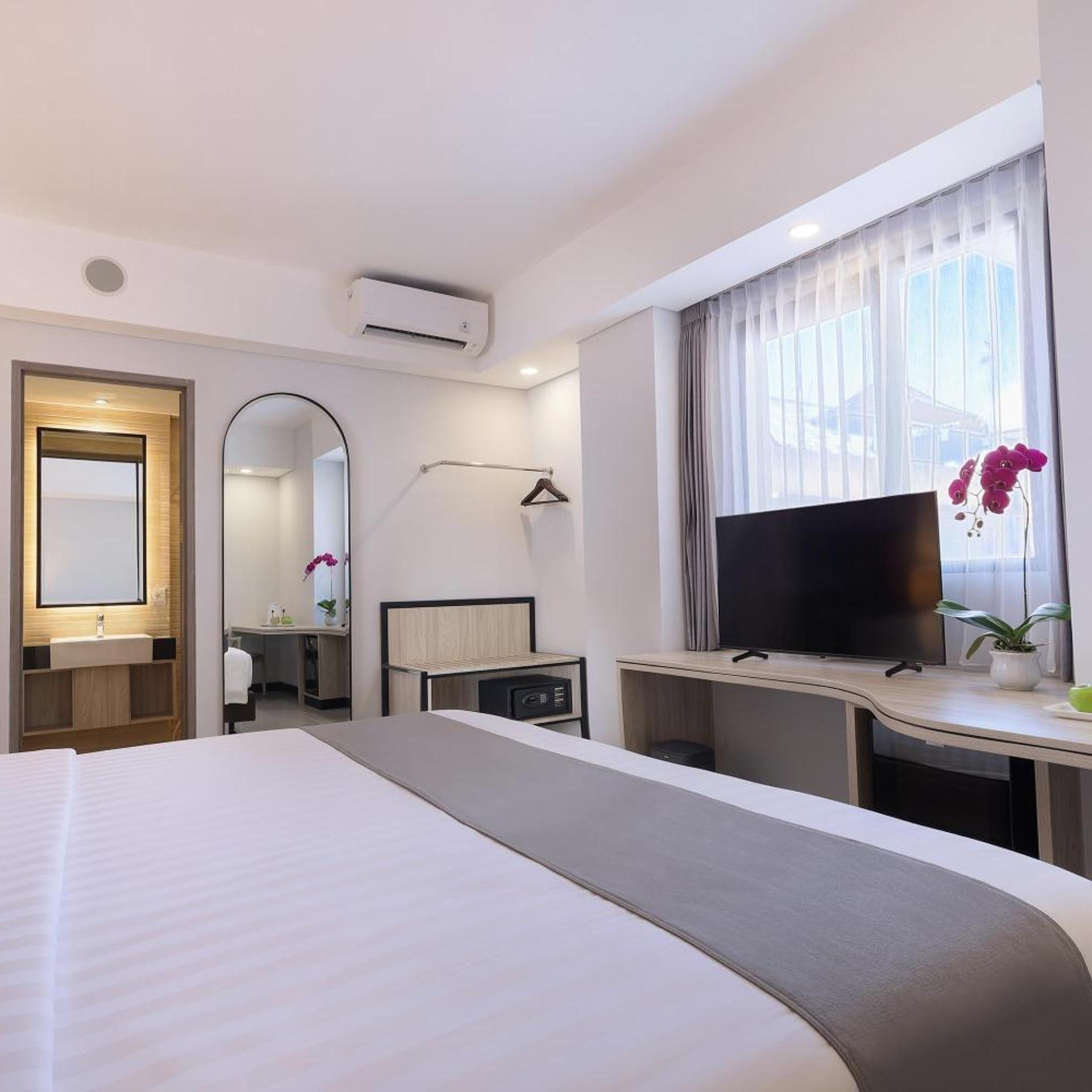 Renovated, Superior, Double Bed