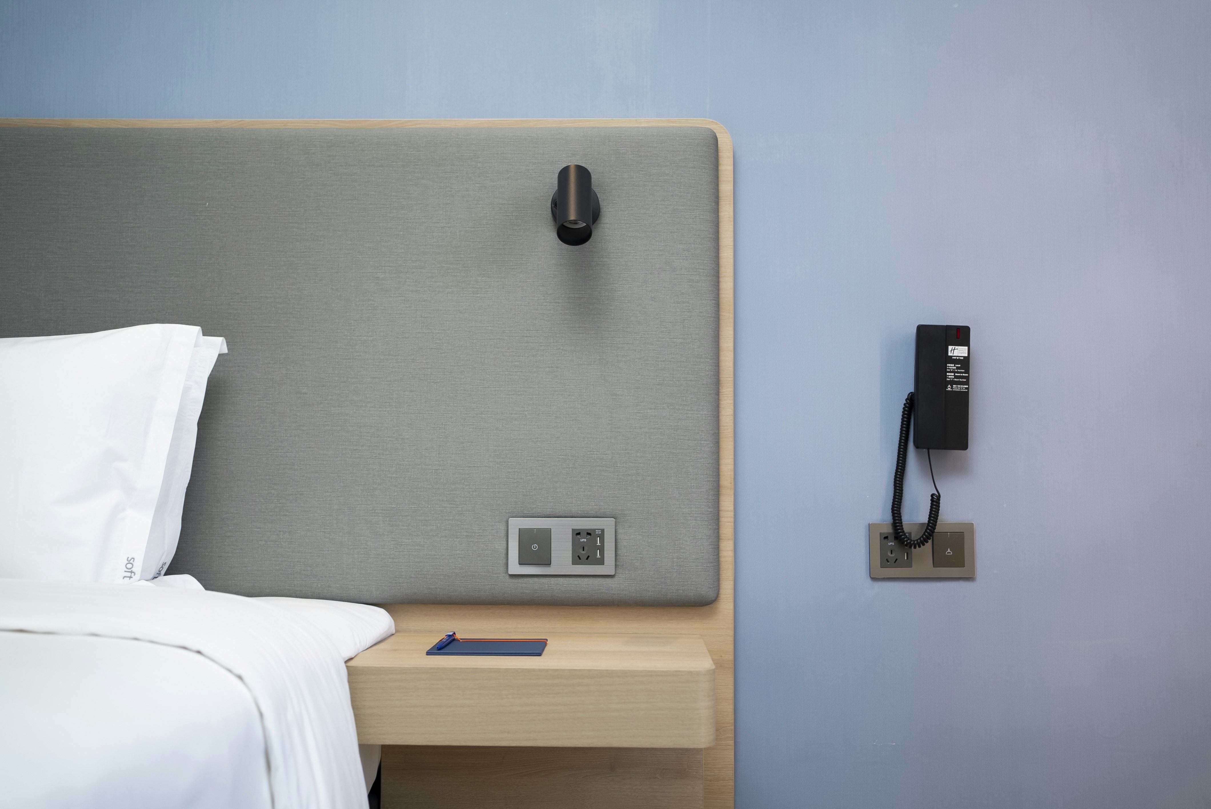 Holiday Inn Express Nanchang Riverside 77/77