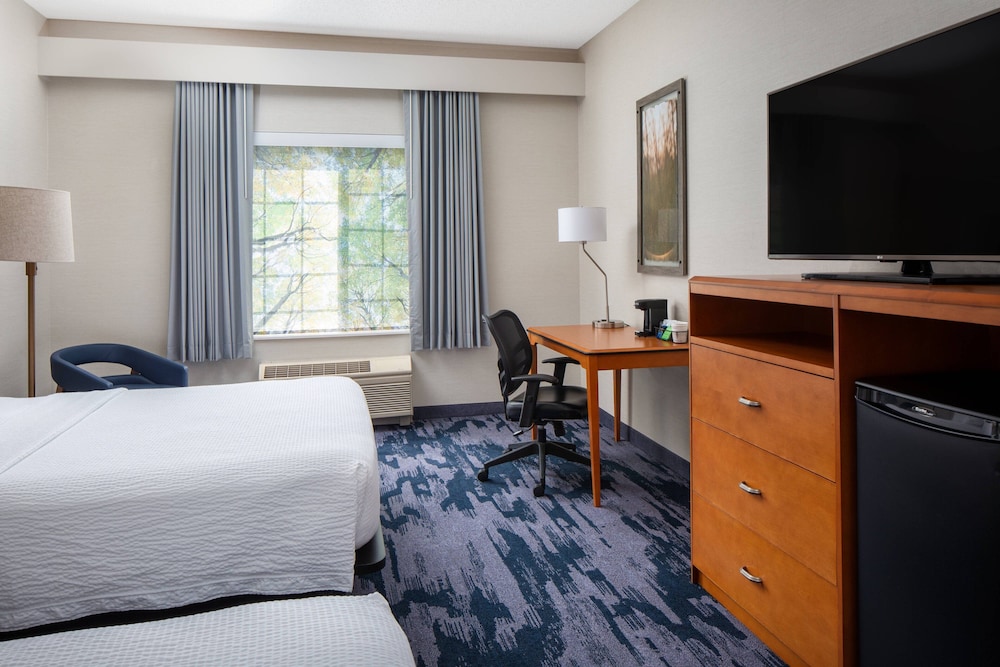 Fairfield Inn And Suites By Marriott Beaverton 6/14