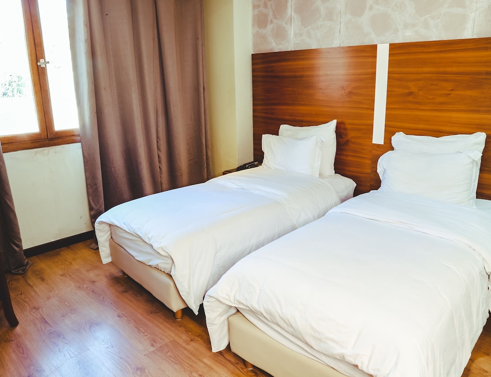HOTEL PERCE NEIGE 15/22
