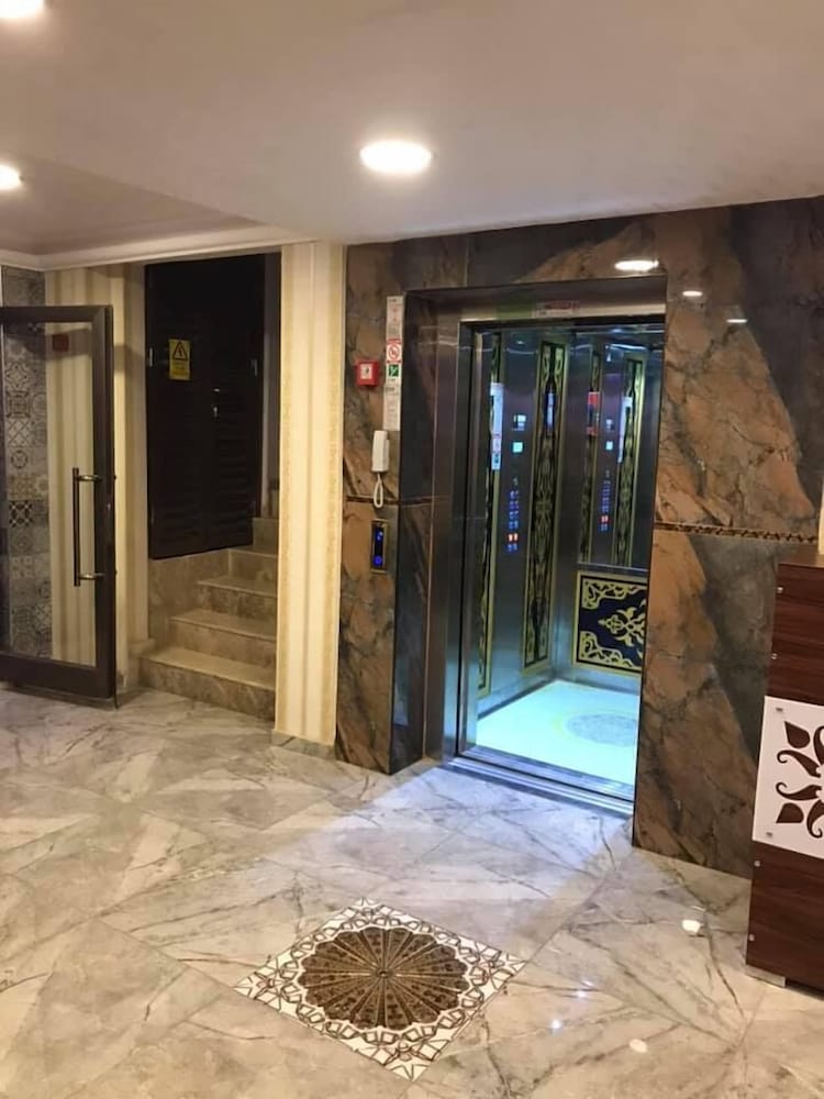 Ozgur Hotel 9/50