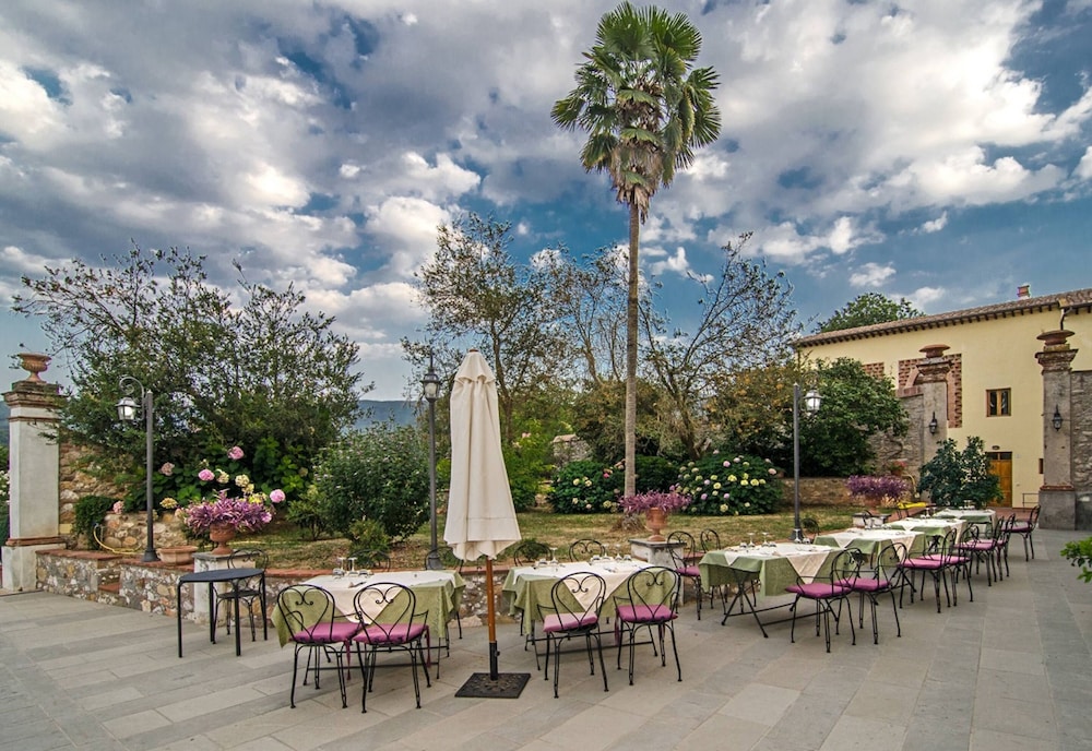 Villa Cheli Hotel 68/75