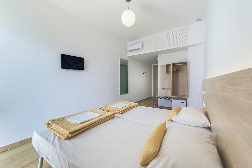 Hotel Sissy Kamena Vourla 9/50