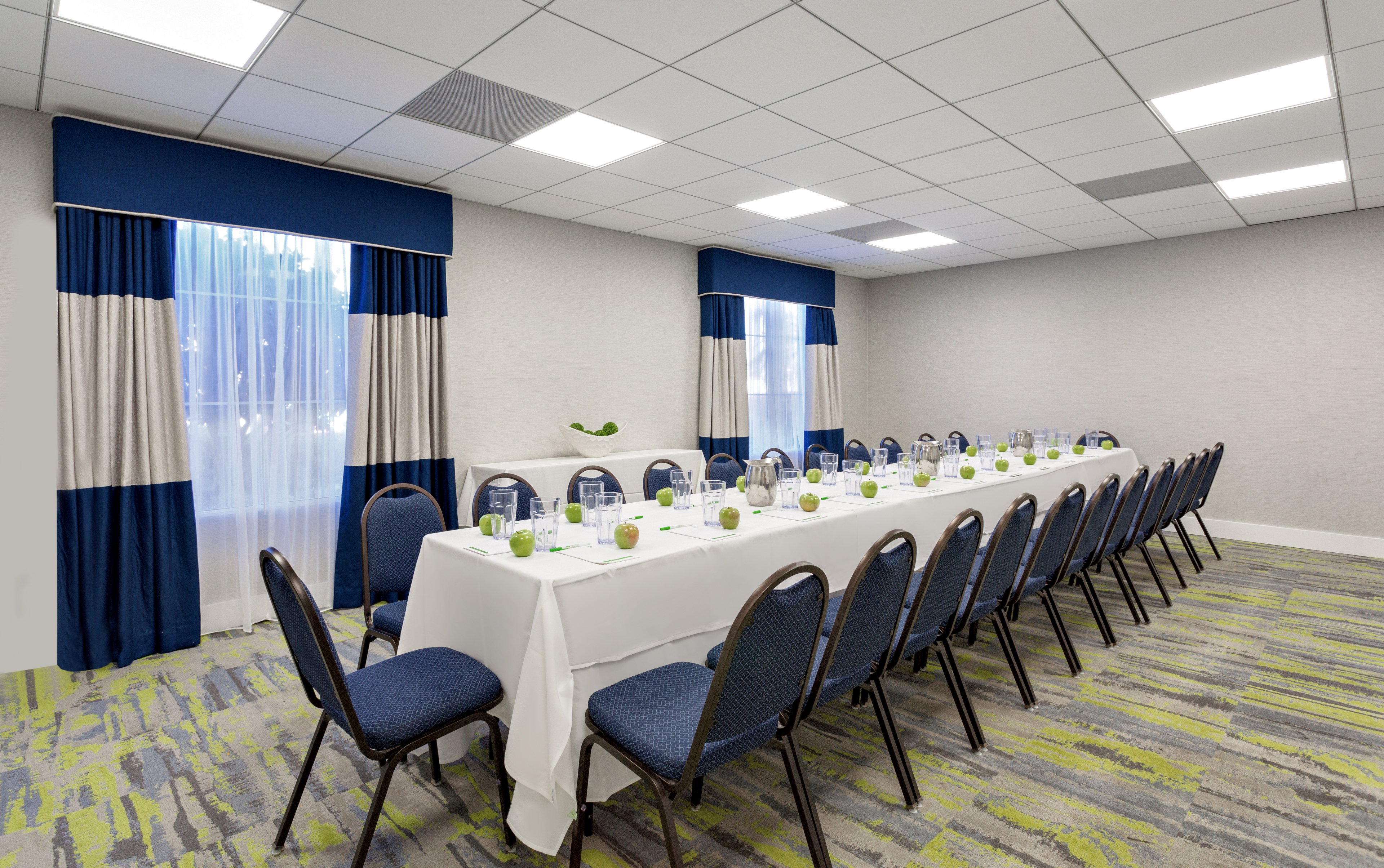 Holiday Inn Hotel And Suites Daytona Beach On the Ocean 34/50