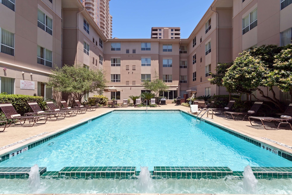Hyatt House Houston Galleria 32/36