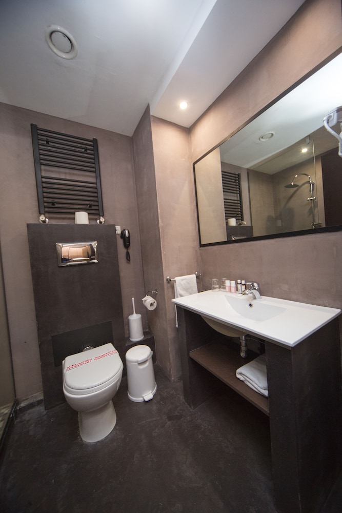 Athina Airport Hotel 9/67