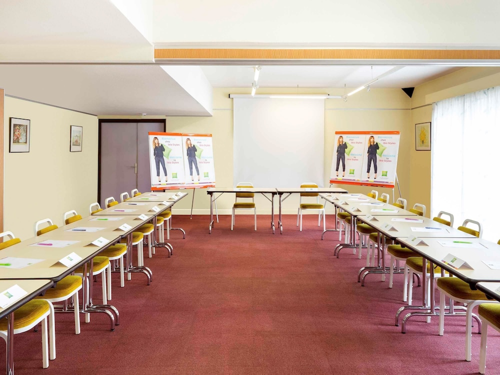 Hotel Ibis Styles Niort Poitou Charentes 20/28