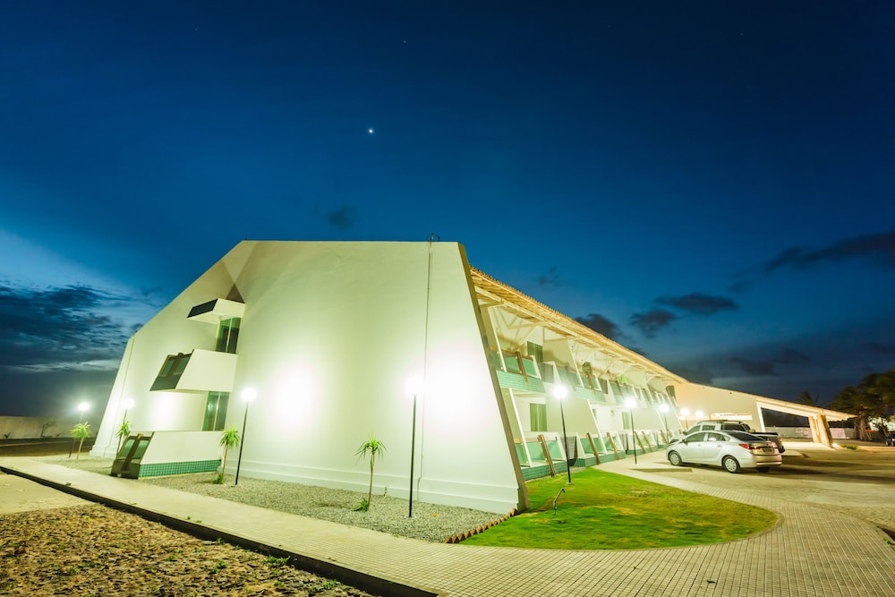 Arrey Hotel Beach 8/48