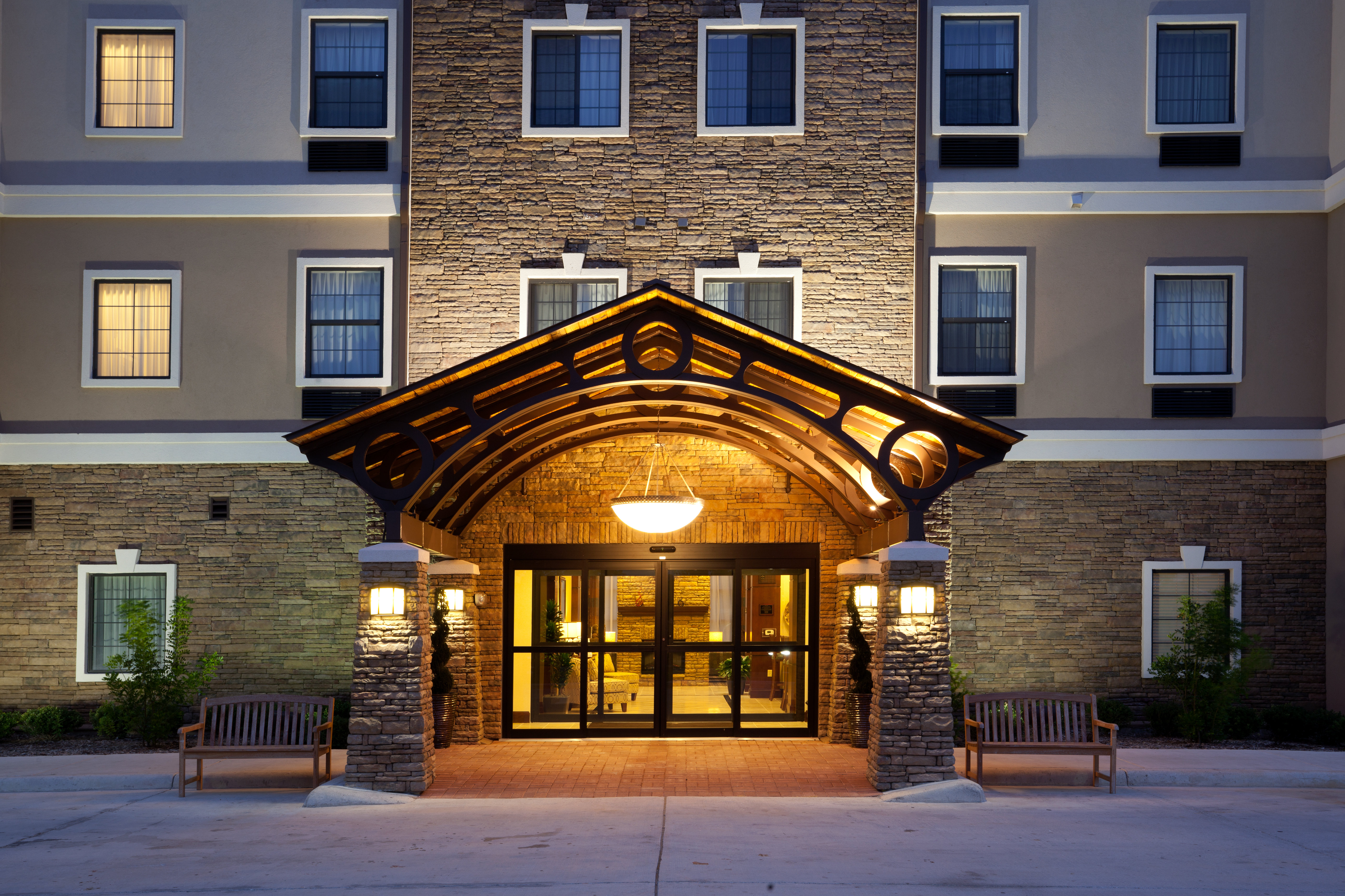 Staybridge Suites San Antonio Sea World 2/66