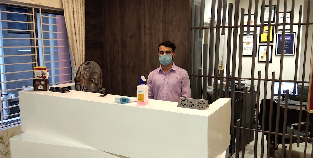 Avisha Hotel 7/50