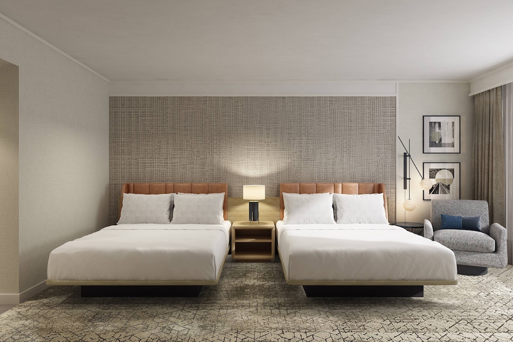 Sheraton Chapel Hill Hotel 5/50
