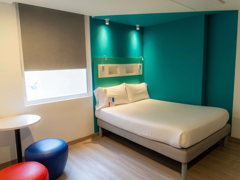 STANDARD, DOUBLE BED