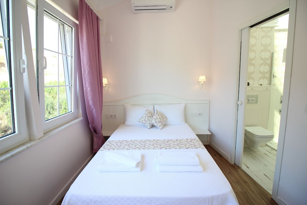 Bozcaada Denizyildizi Otel 16/44