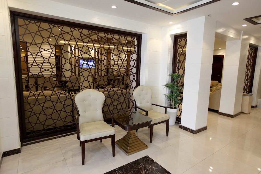 فندق برج العنوان(Enwan Suites Serviced Apartments) 7/47