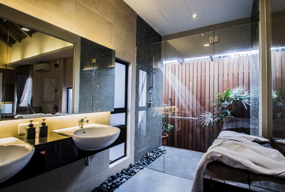 The Ranee Boutique Suites 73/74