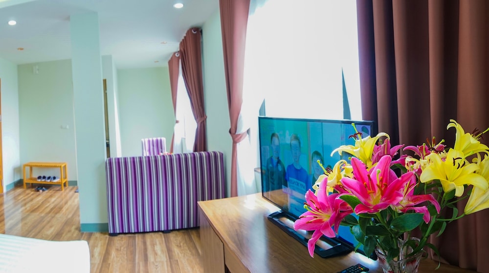 Hotel Mai Hanoi 36/50
