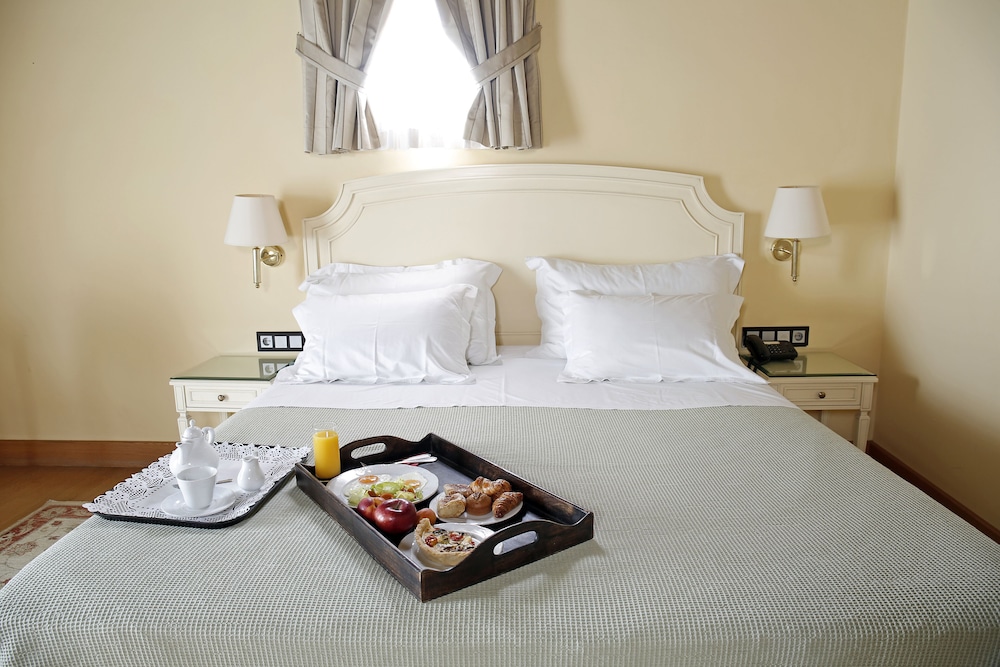 Siora Vittoria Boutique Hotel 36/48