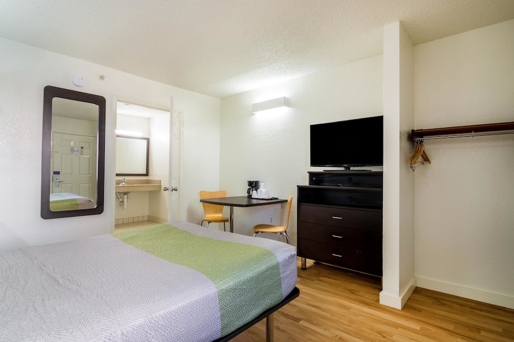 Studio6 Plano, TX - Dallas - Plano Medical Center 29/60