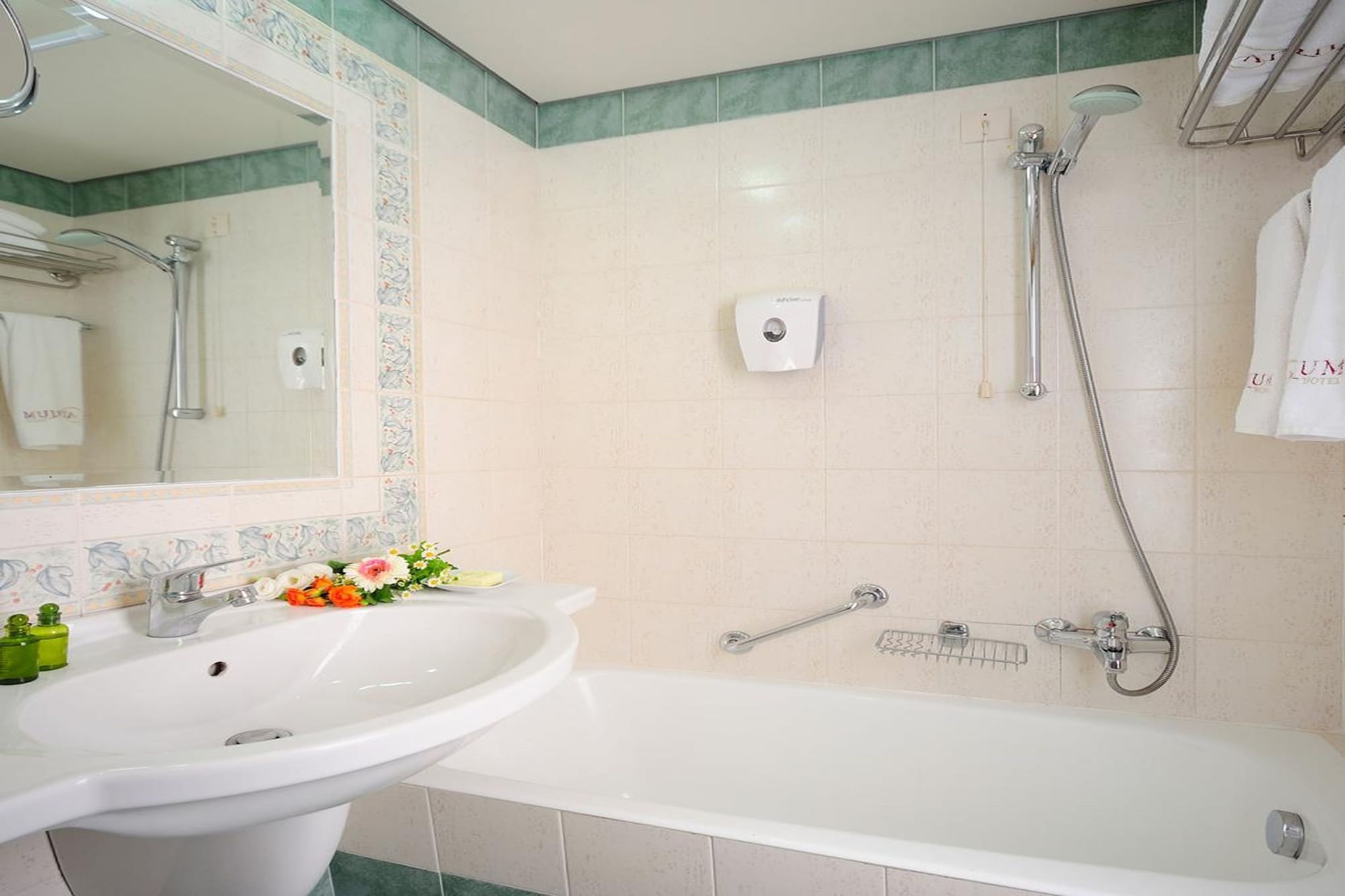 غرفة قياسية بسرير مزدوج، Atrium Ambiance Hotel 9/10