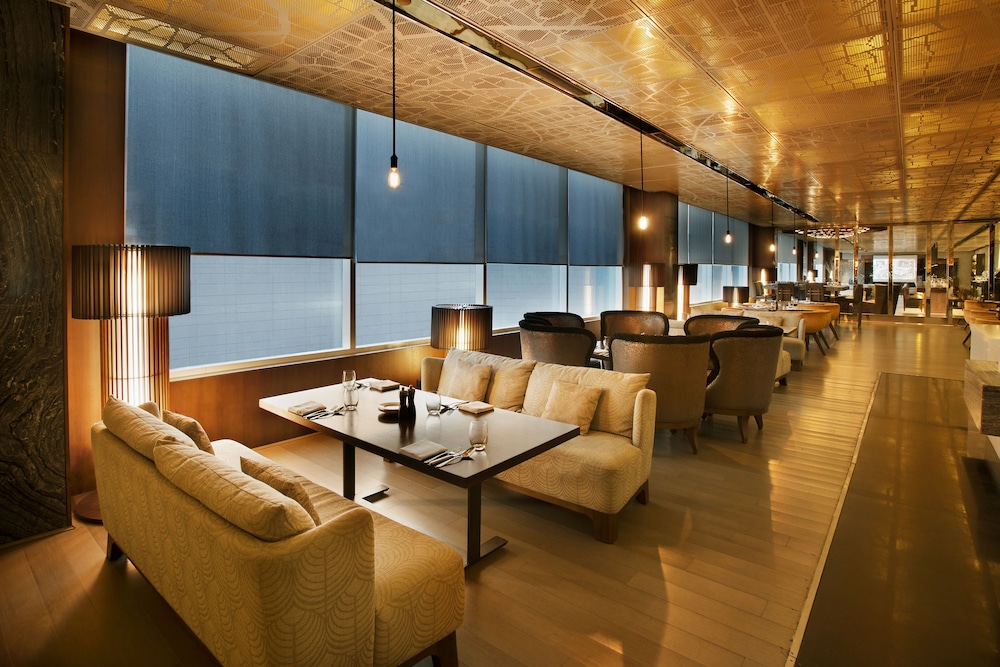 HYATT REGENCY GURGAON 52/70