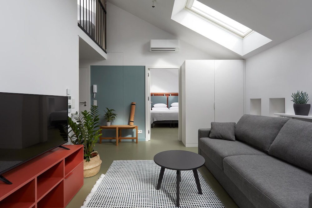 Plantonia Aparthotel 23/45