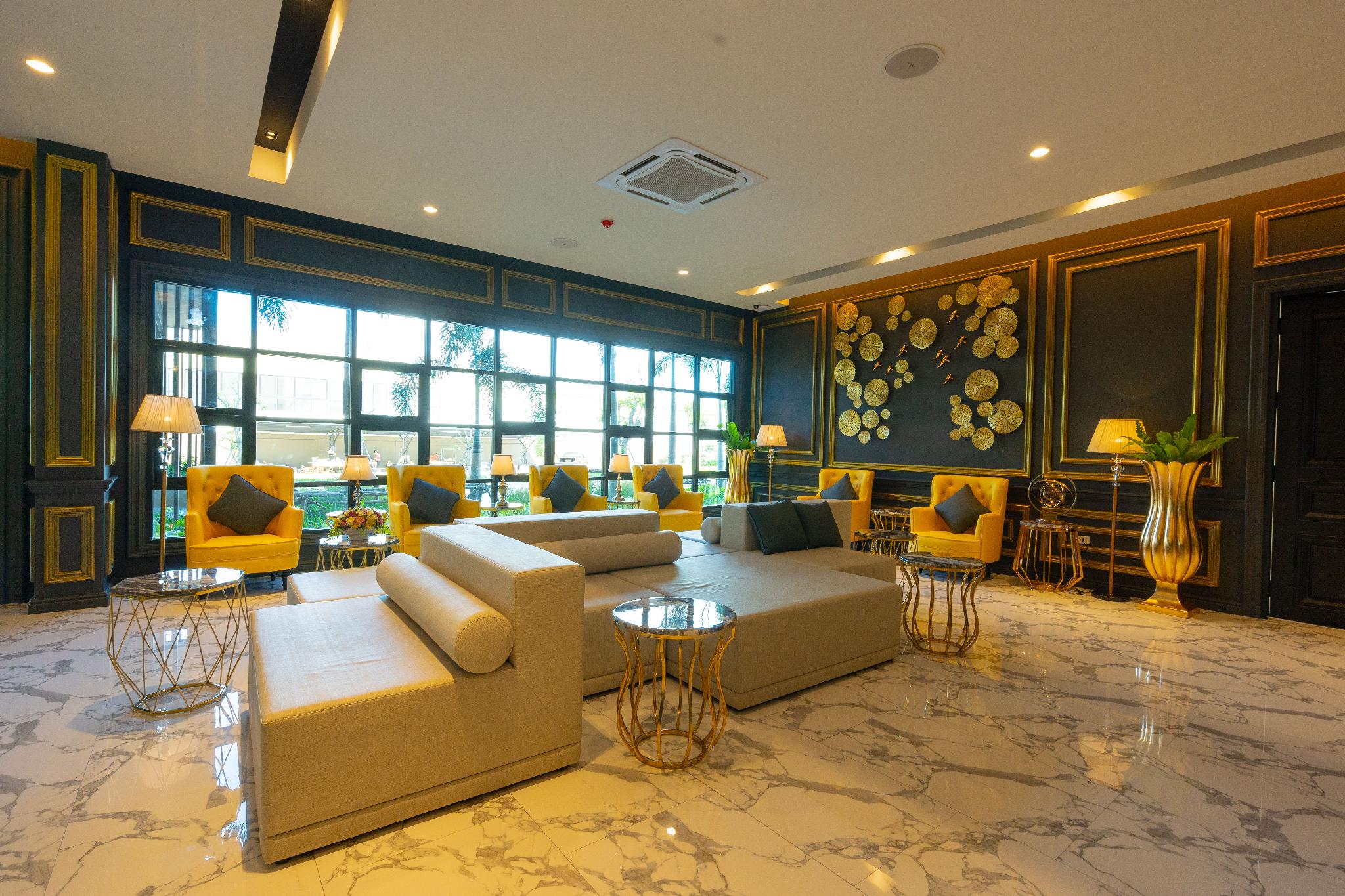 Belle Grand Hotel 39/58