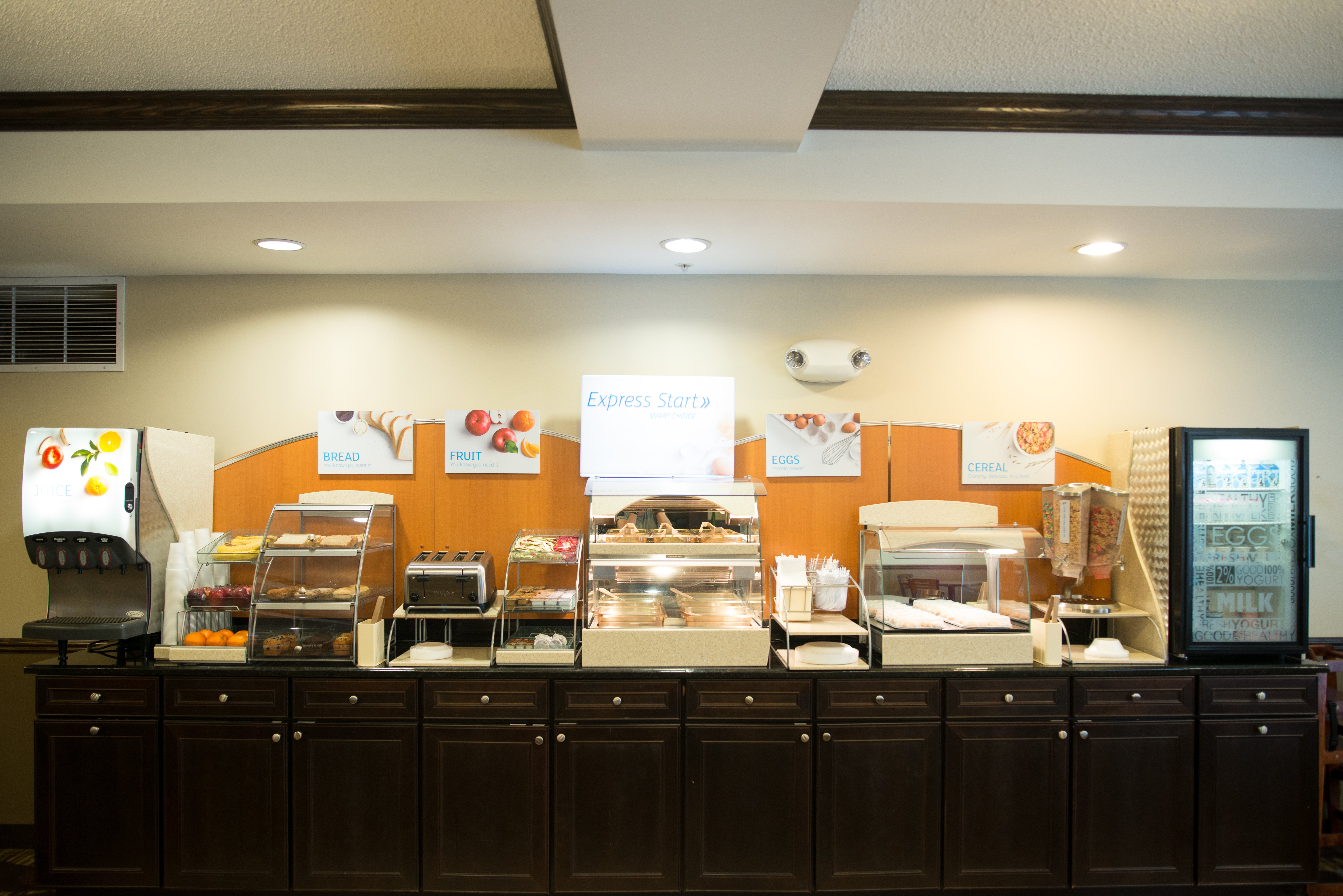 Holiday Inn Express Hotel & Suites Northwood 59/71