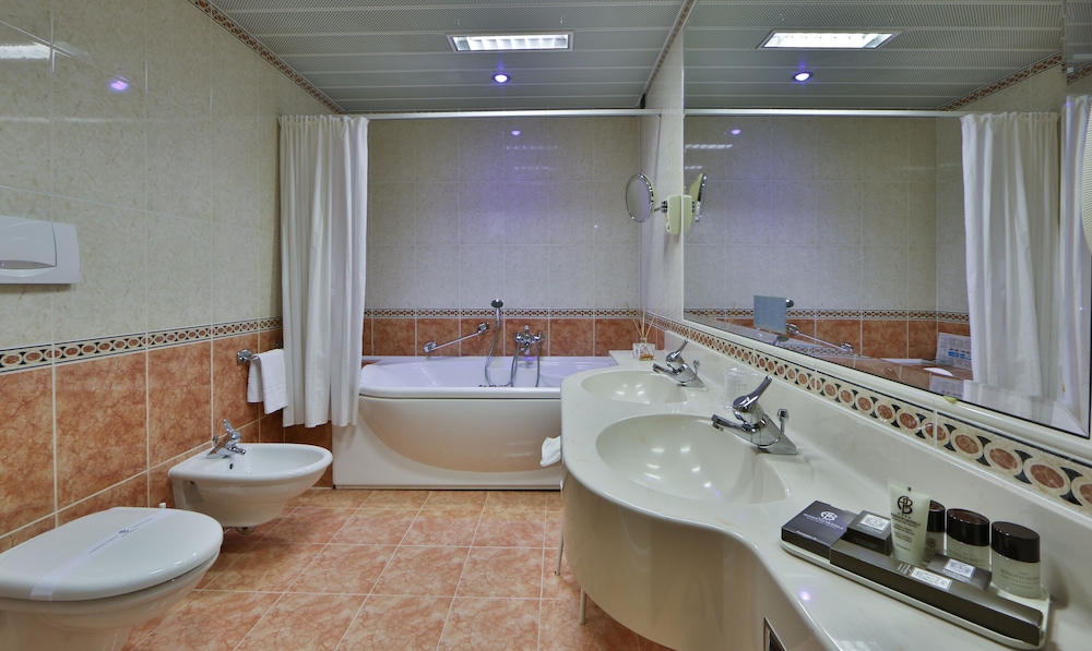 Bonotto Hotel Belvedere 40/43