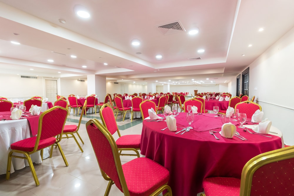 Hotel Faranda Express Soloy and Casino, a member of Radisson Individuals 40/50