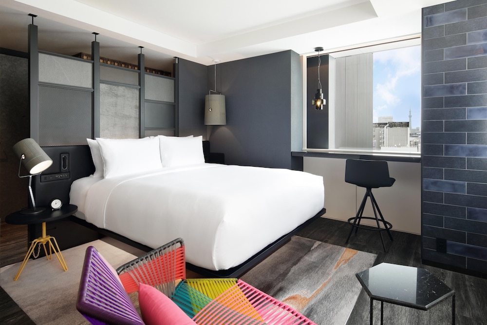 Aloft, Suite, King Bed