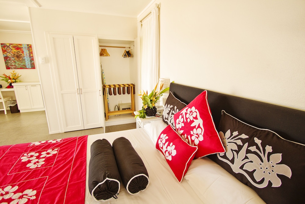 Manuia Beach Resort - Adults Only 40/66