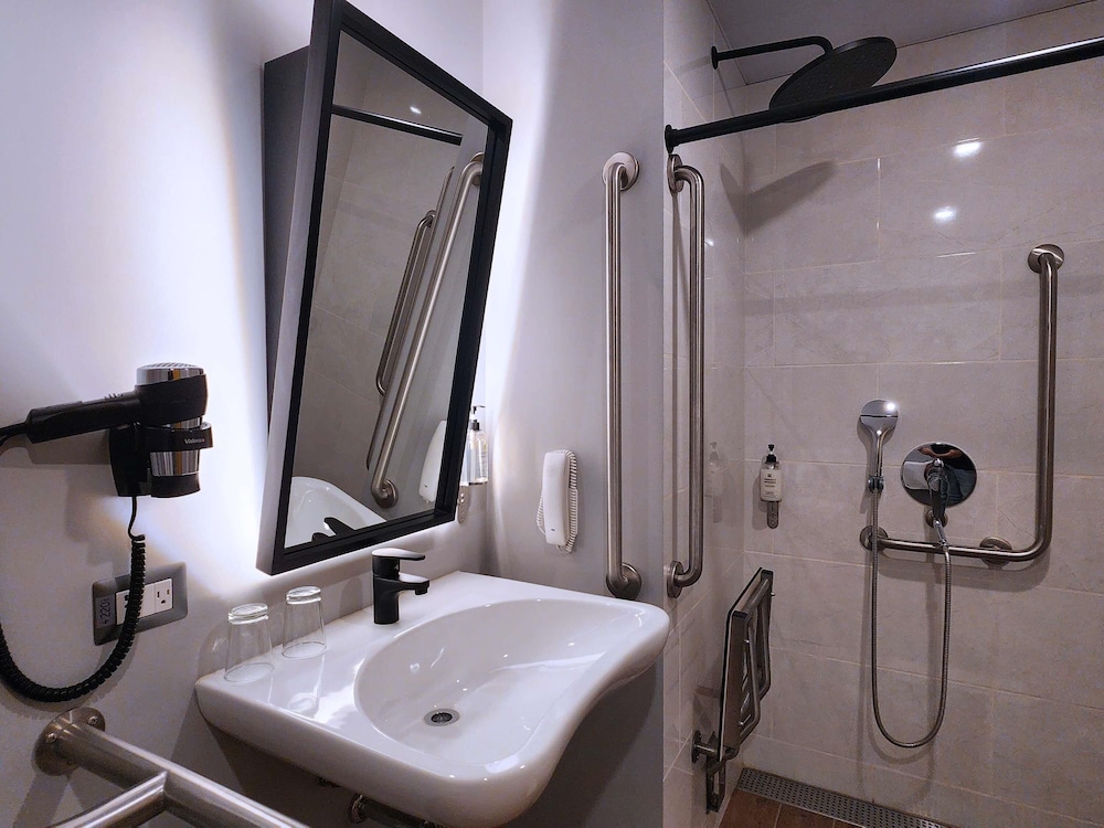 ibis Styles Lima San Isidro 43/43