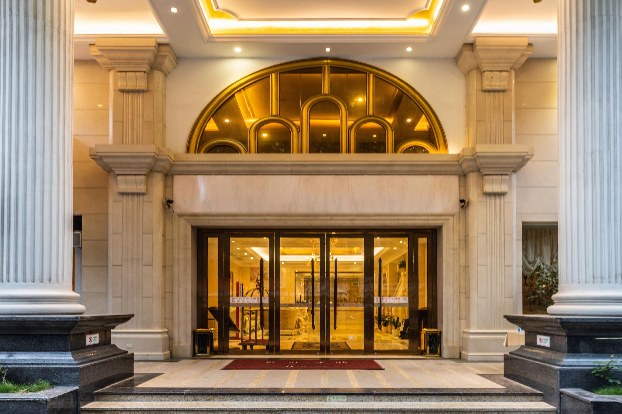 Vienna Hotel (Wuhan Lingjiaohu Wanda Metro Station) 5/54