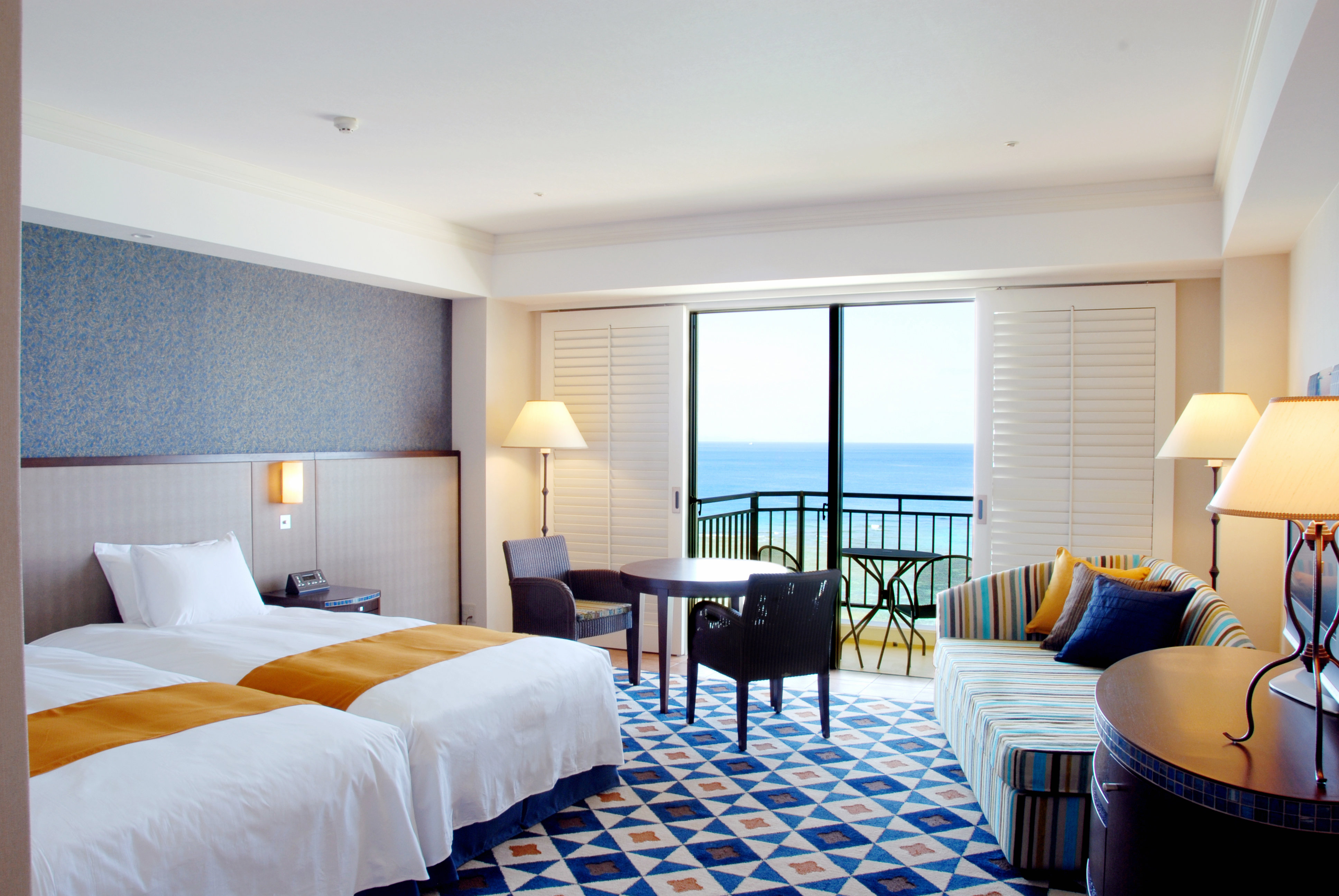 Room, Twin Beds, Ocean Front