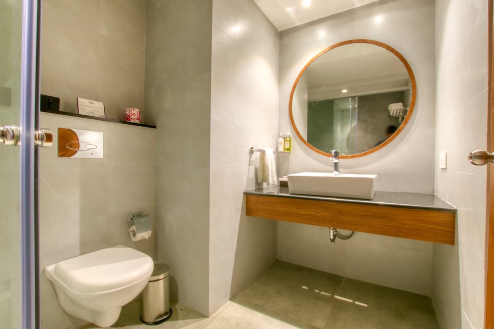 Lilac Hotel, 5th Block Jayanagar 23/25