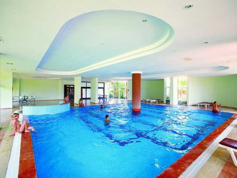 Nova Park Hotel 38/64