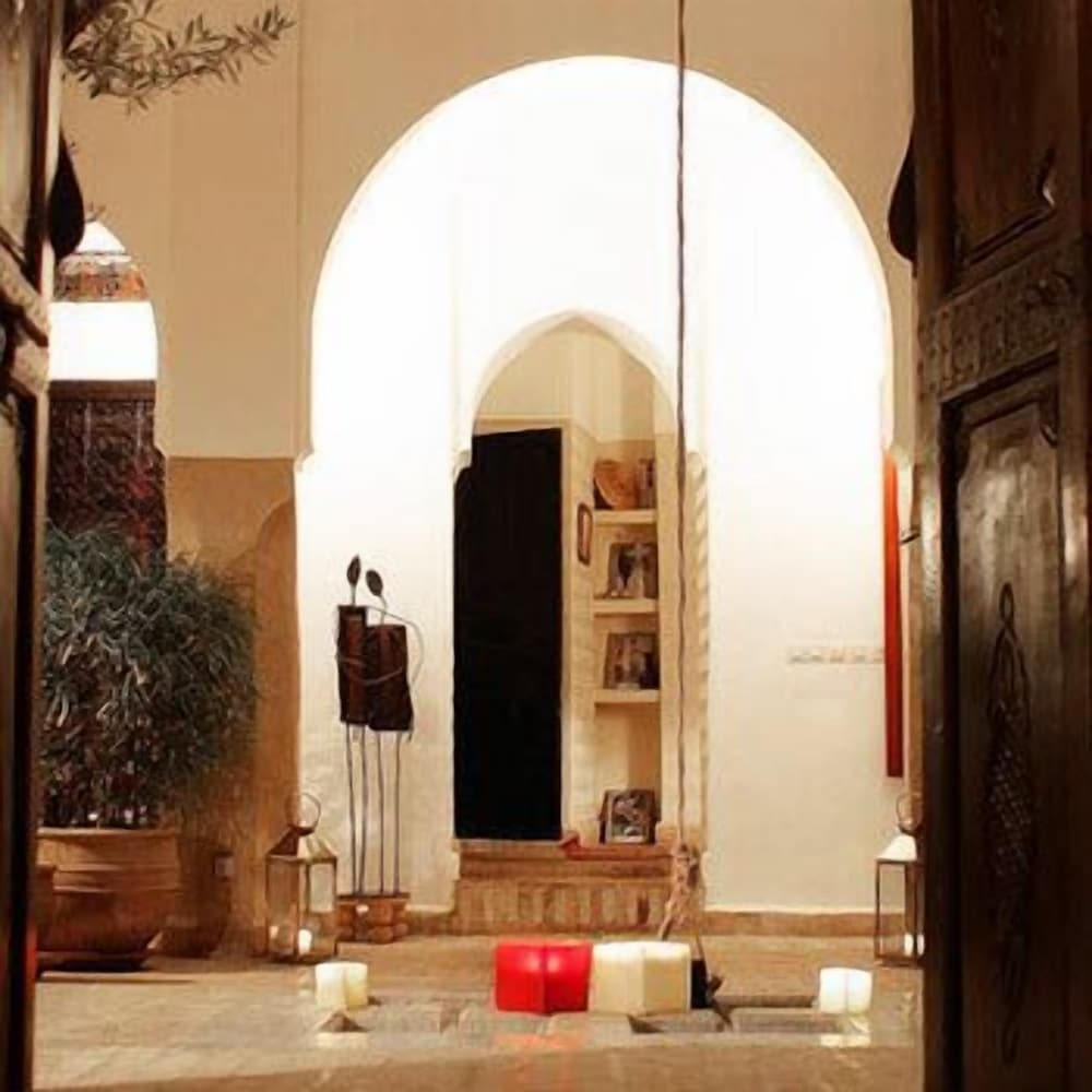 Riad Magellan 64/65