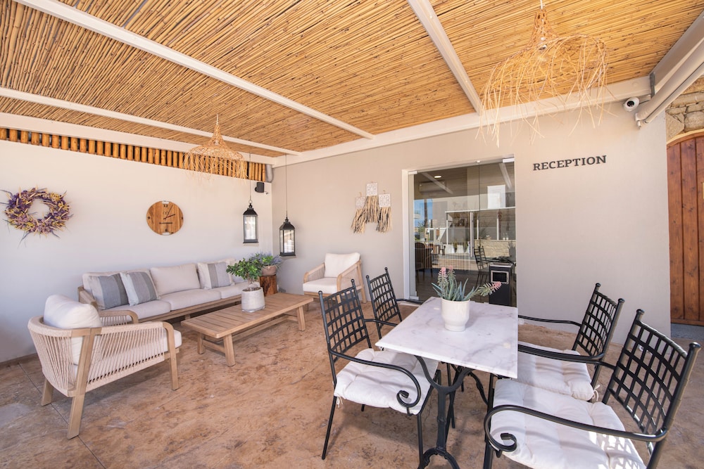 Villaggio Mare Suites 41/60