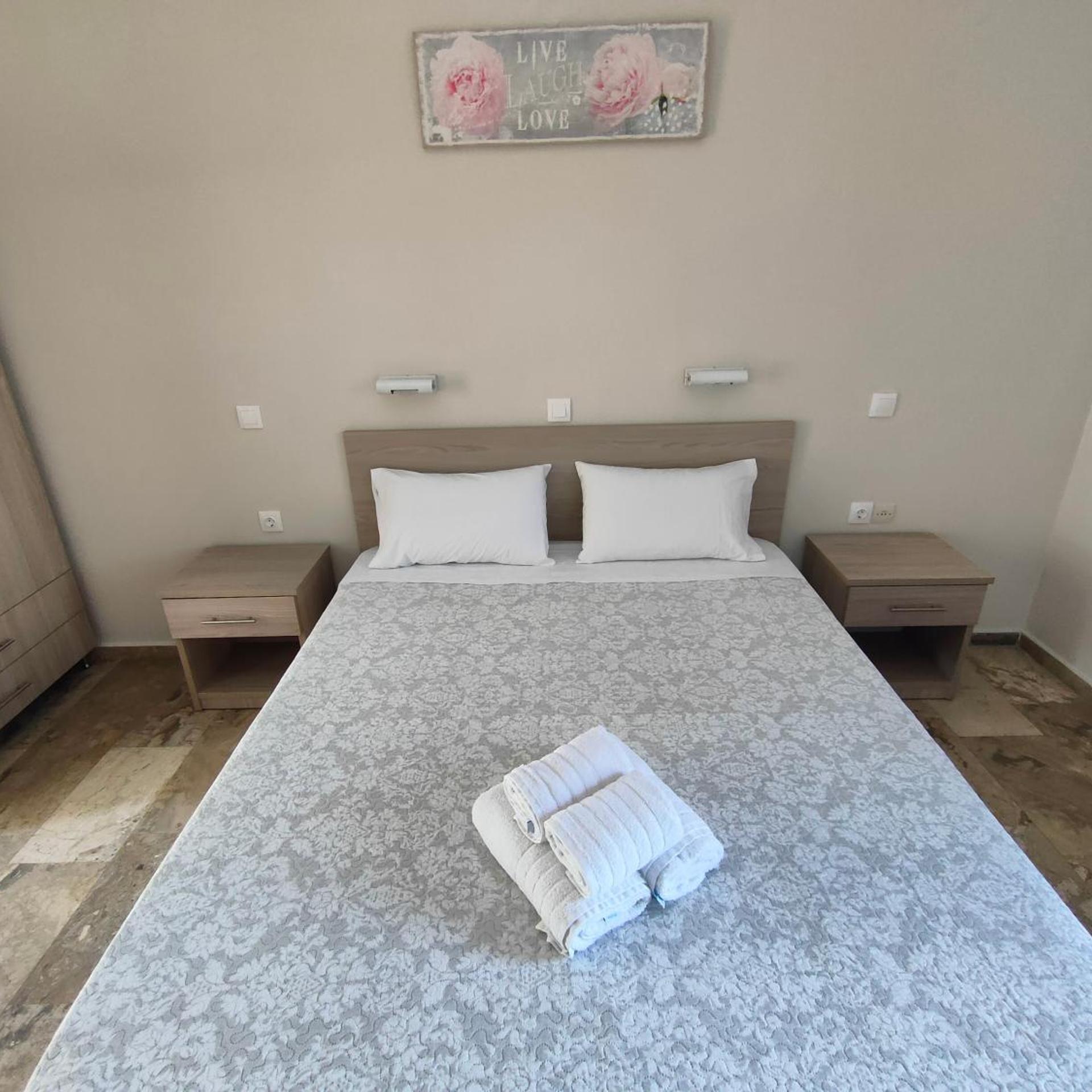 Dionisos Apartments 13/32