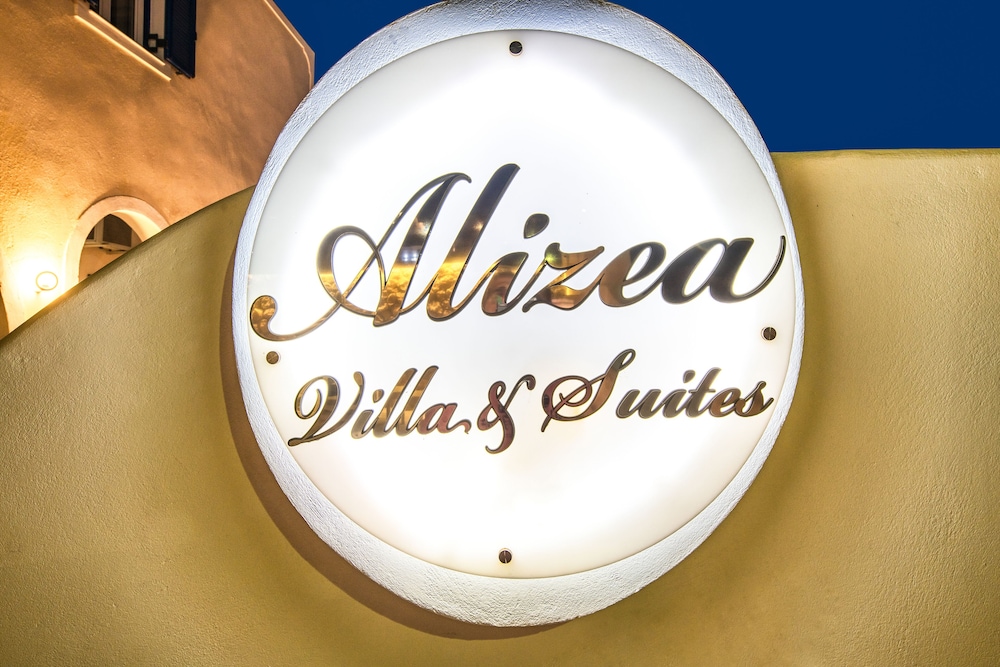 Alizea Villa 13/50