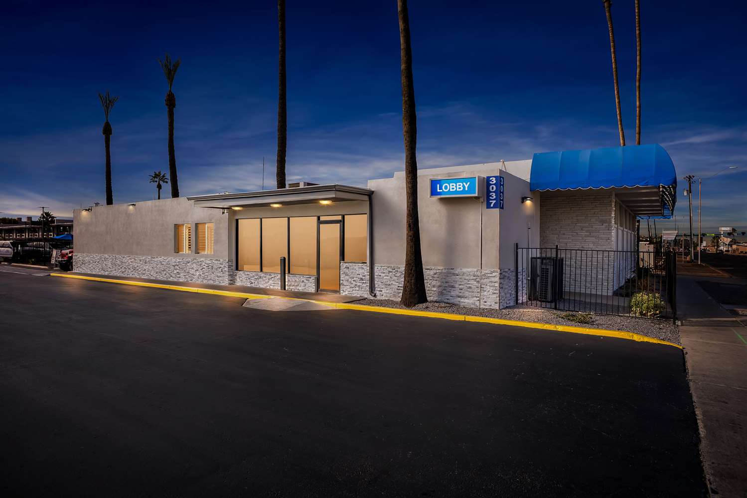 Surestay Hotel By Best Western Phoenix Airport 3/12
